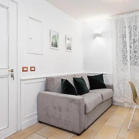 Classbnb - Just A 5 Minute Walk From Cathedral Square Mailand