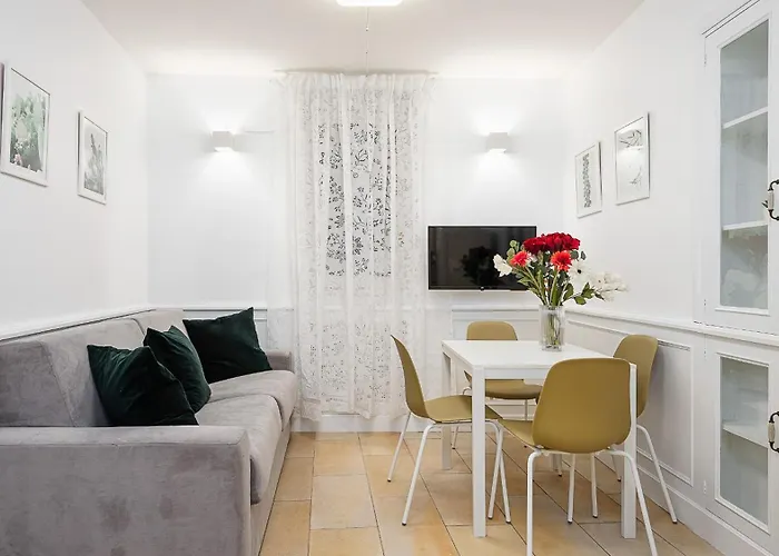 Classbnb - Just A 5 Minute Walk From Piazza Duomo Apartment *